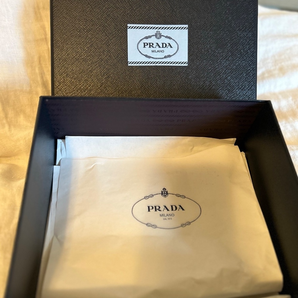 Authentic Prada box - Picture 2 of 2